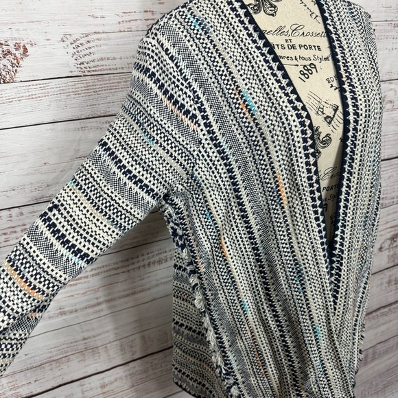 Lucky Brand Fringe Tribal‎ size medium open front popover cardigan - Picture 4 of 10